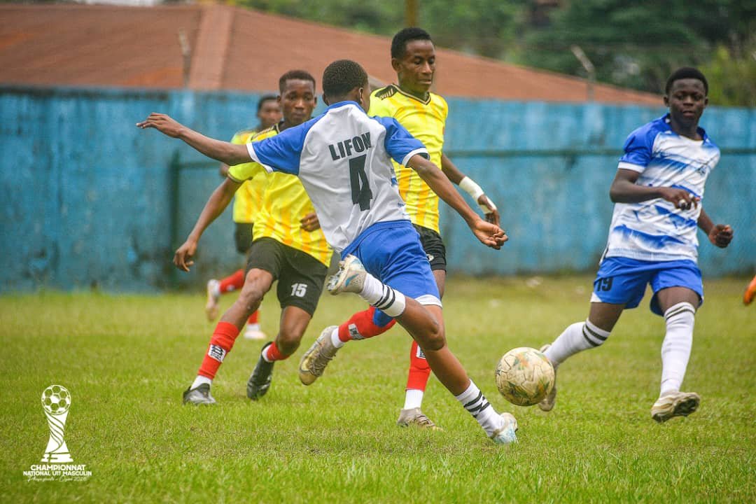 Gabon/U17 à OYEM : l’Estuaire garde son sang-froid, Makaye Ma Ngome se relance à Akouakam