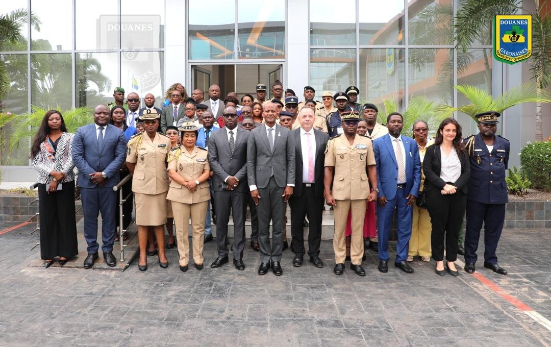 Gabon: Lancement de l’atelier national sur la lutte contre les réseaux d’exportation illégale de bois et la criminalité faunique
